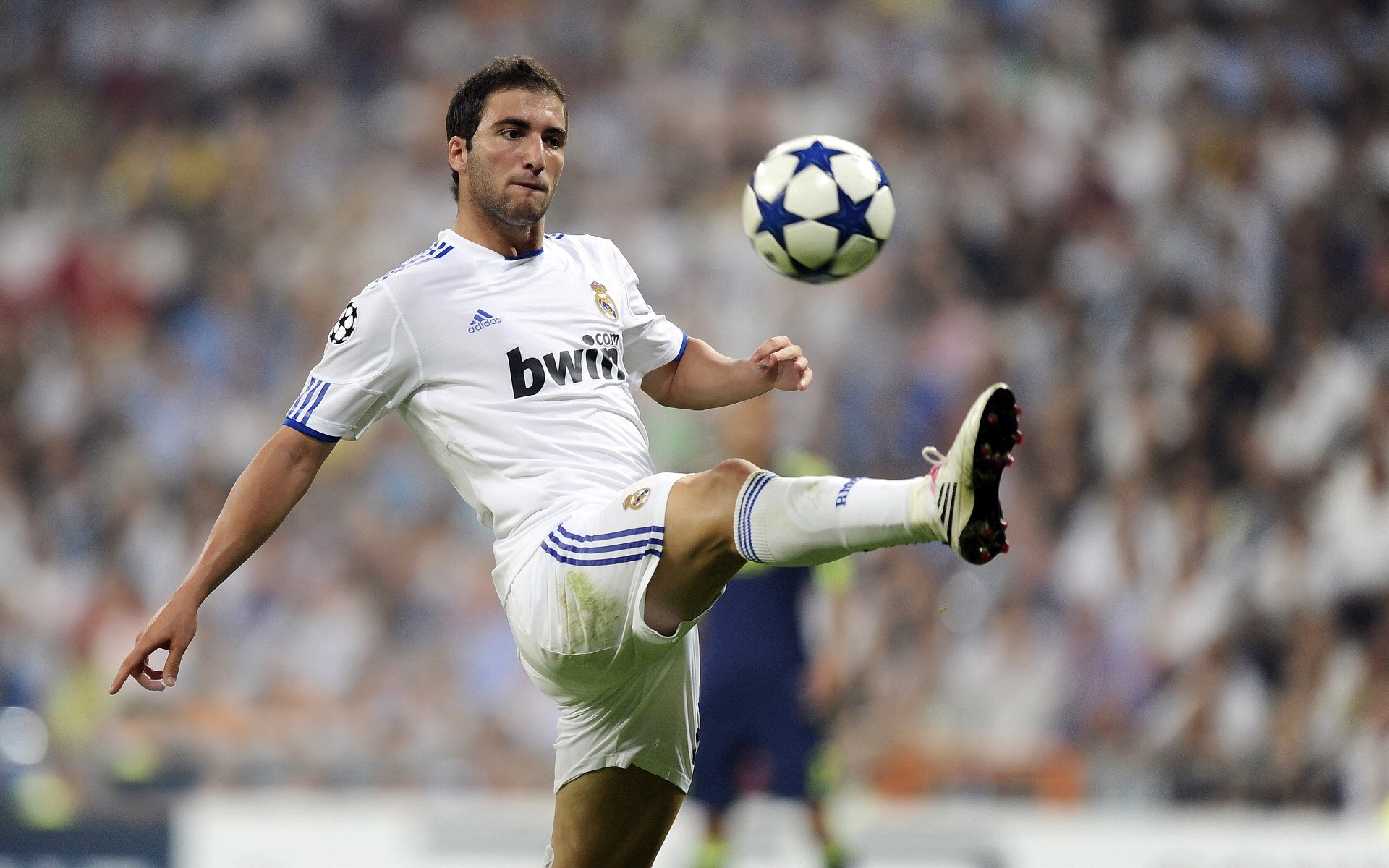 星空体育app-职业联赛观赏性下降影响市场吸引力，职业联赛靠什么赚钱