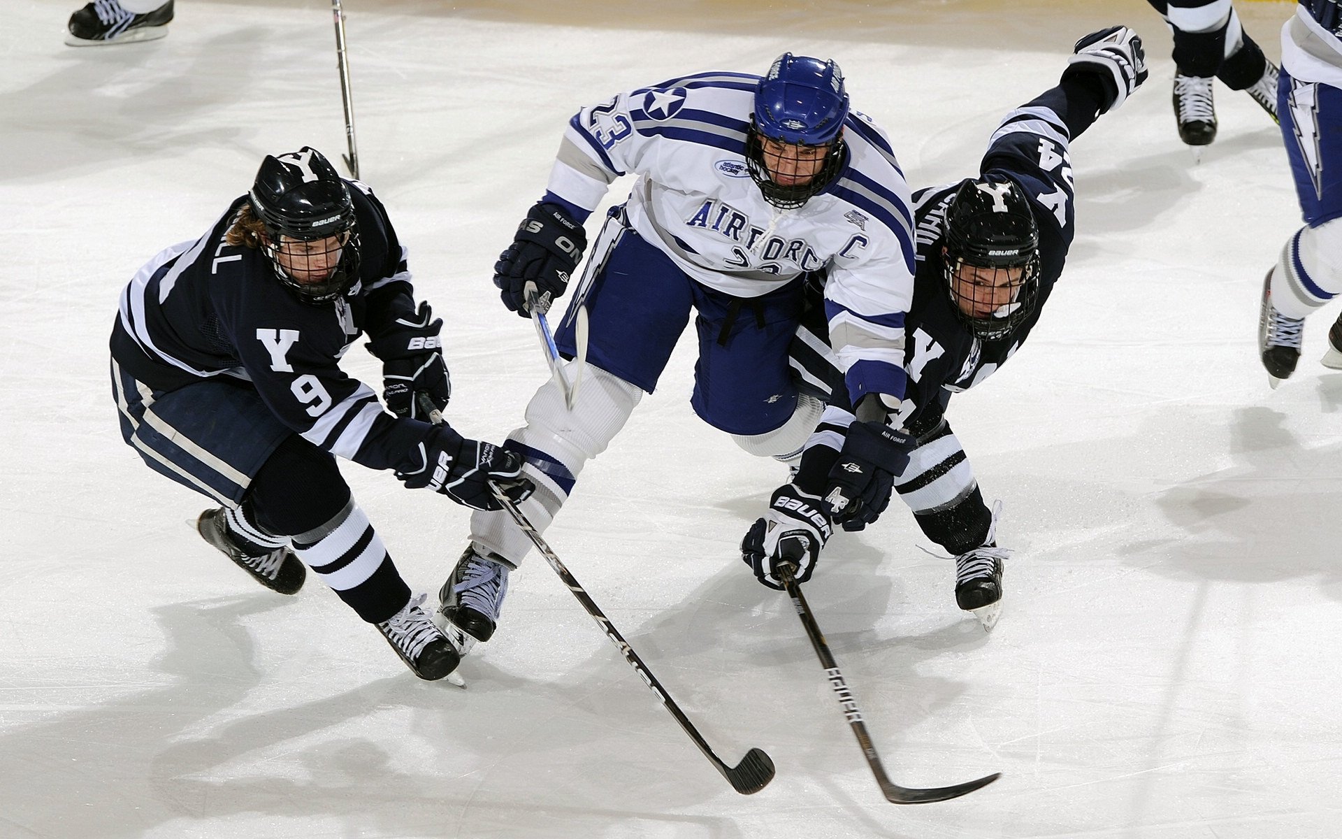 星空体育在线入口-世界冰球:加拿大队霸气夺冠,金牌稳收!,加拿大冰球比赛